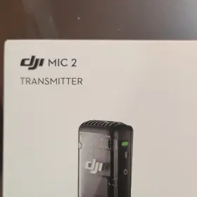 Dmy102 Dji Mic 2 Wireless Clip-on Microphone Compact Omnidirectional Black Dmy102 Dji Mic 2 Wireless Clip-on Microphone Compact Omnidirectional Black