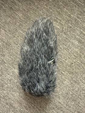 Rode 27562 New Deadcat Vmp Windshield For Videomic Pro Microphone