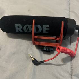 Rode Cj0788162 Videomic Go Camera Microphone In Excellent Condition Barely Used If It Was