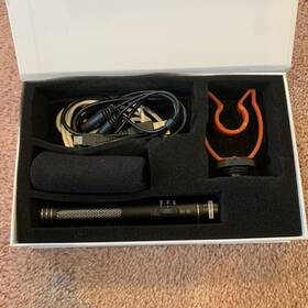 Yelangu Mic05 Compact Shotgun Microphone 3.5mm Connector